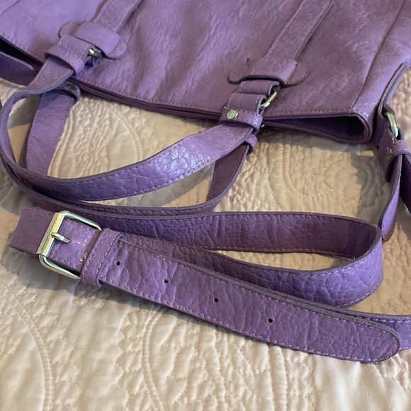 💜SUPER PRETTY large crossbody bag. Joy & Lucca. Gorgeous deep LAVENDER 💜 - Picture 9 of 12